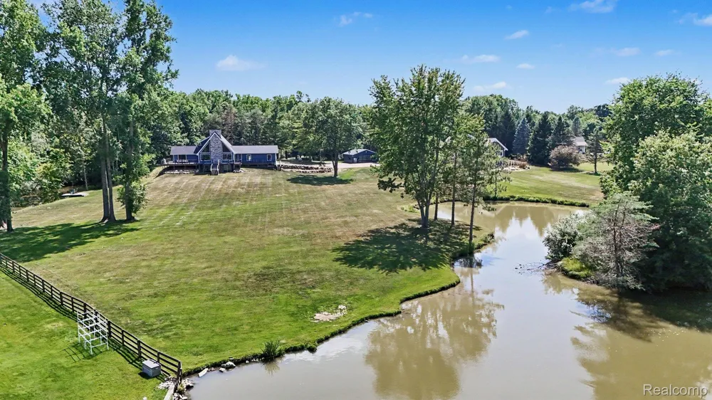 3900 Waterland Drive Hadley Township, MI 48455