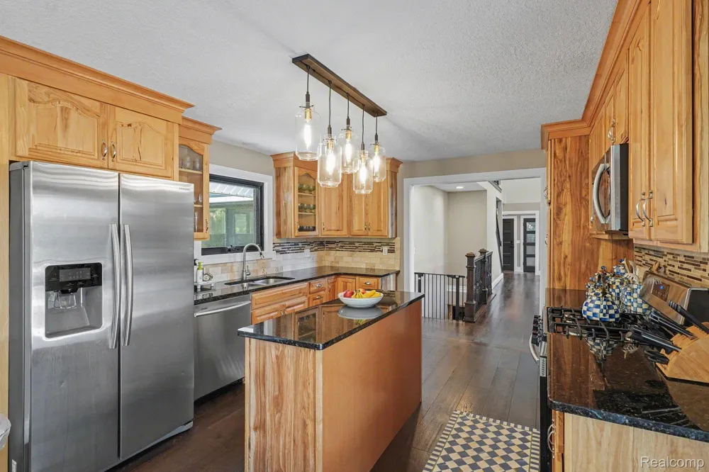3900 Waterland Drive Hadley Township, MI 48455