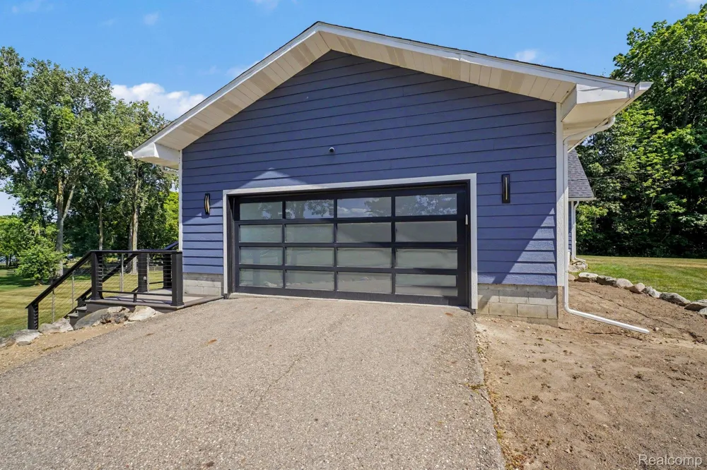 3900 Waterland Drive Hadley Township, MI 48455