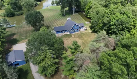 3900 Waterland Drive