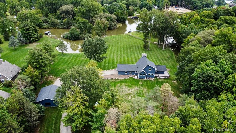 3900 Waterland Drive Hadley Township, MI 48455