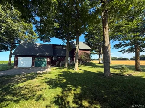6358 Kennedy Road