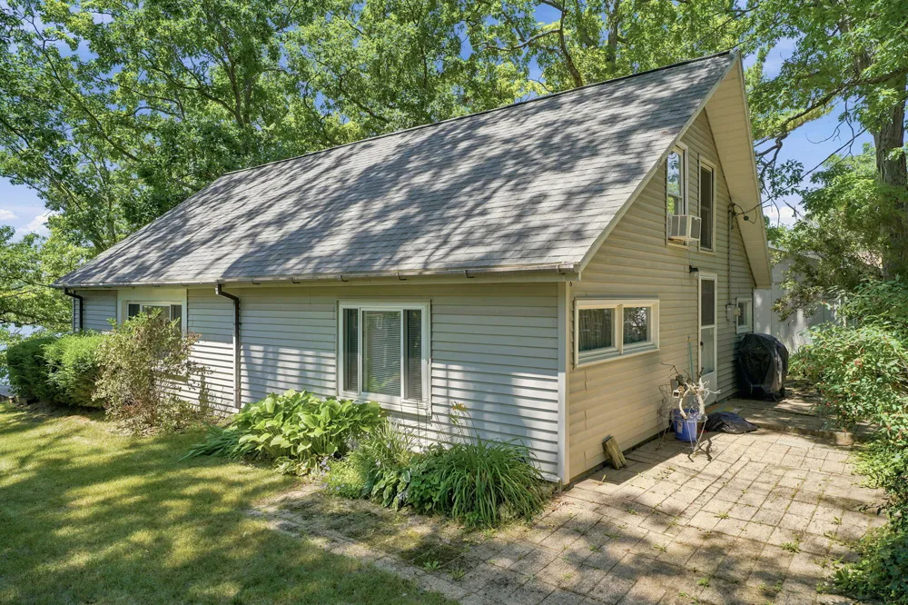 13035 S Englewright Drive Ensley Township, MI 49343