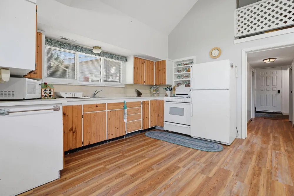 13035 S Englewright Drive Ensley Township, MI 49343