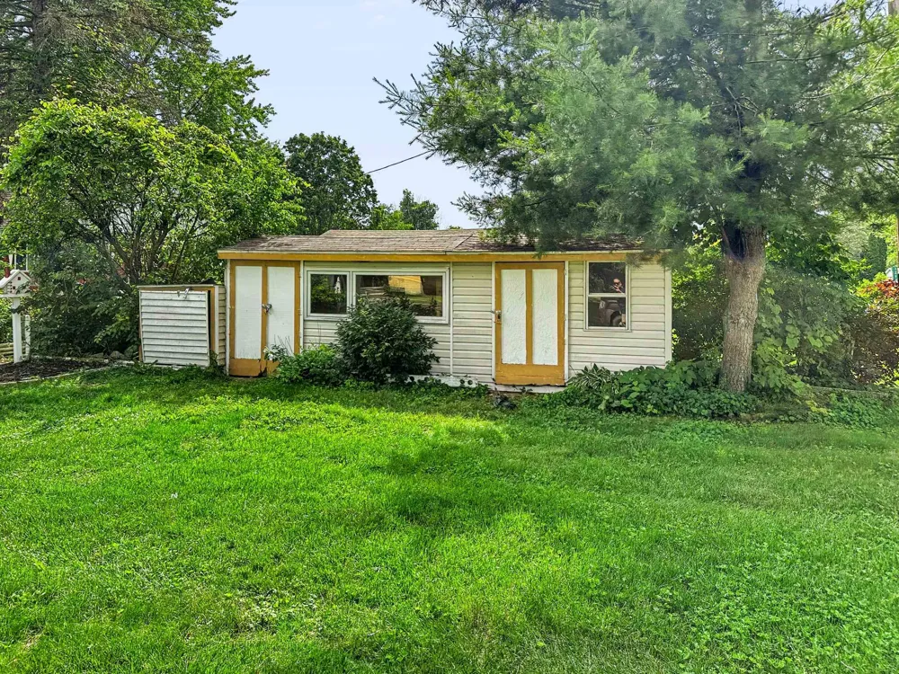 1215 McKimmy Drive Tobacco Township, MI 48612