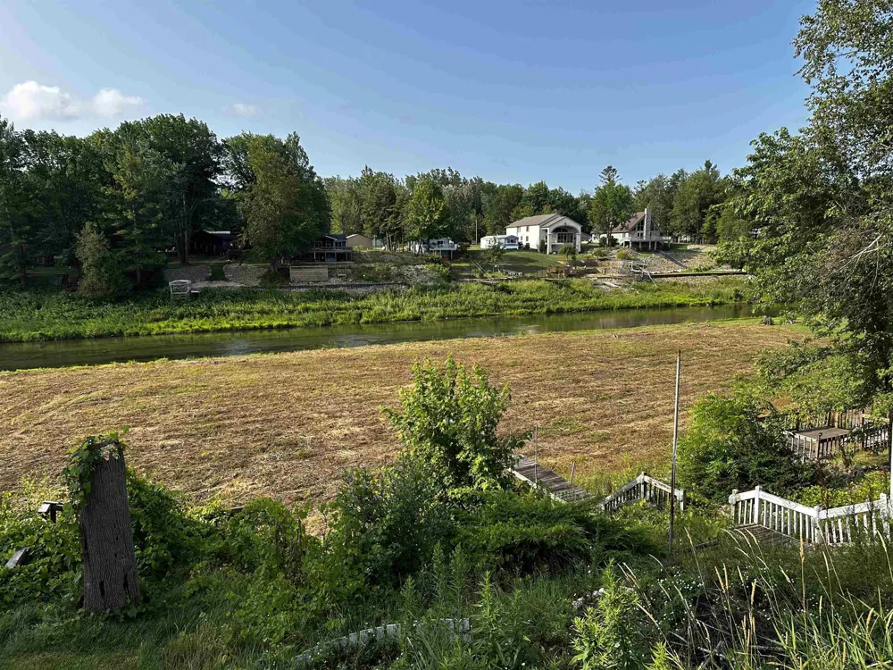 1215 McKimmy Drive Tobacco Township, MI 48612