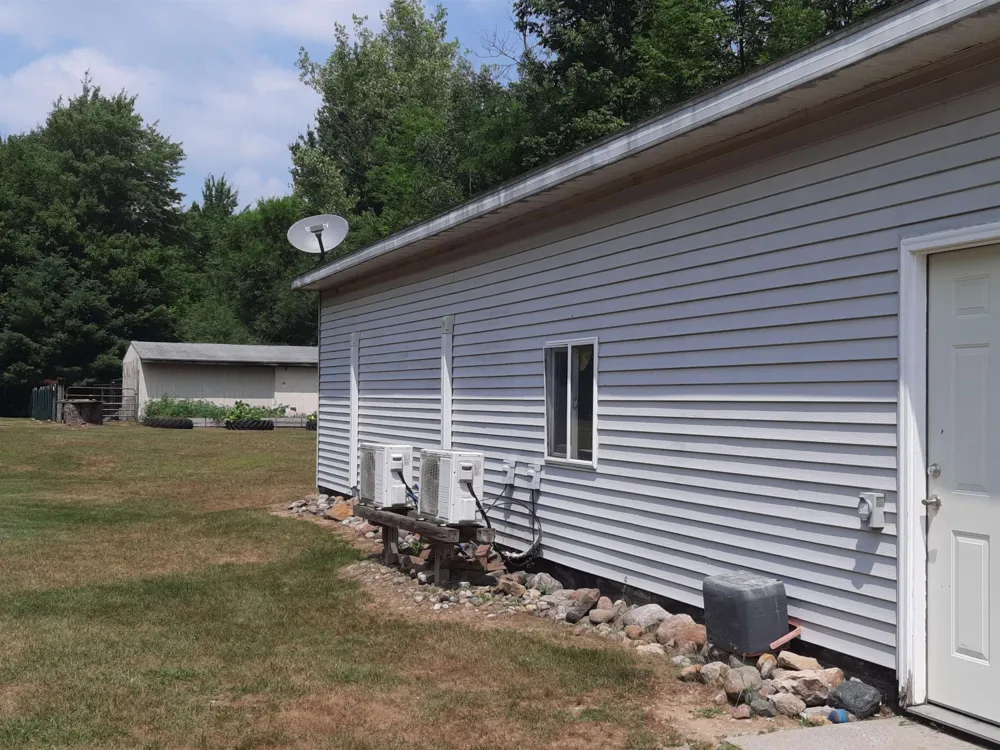 4112 W Sanilac Road Juniata Township, MI 48768