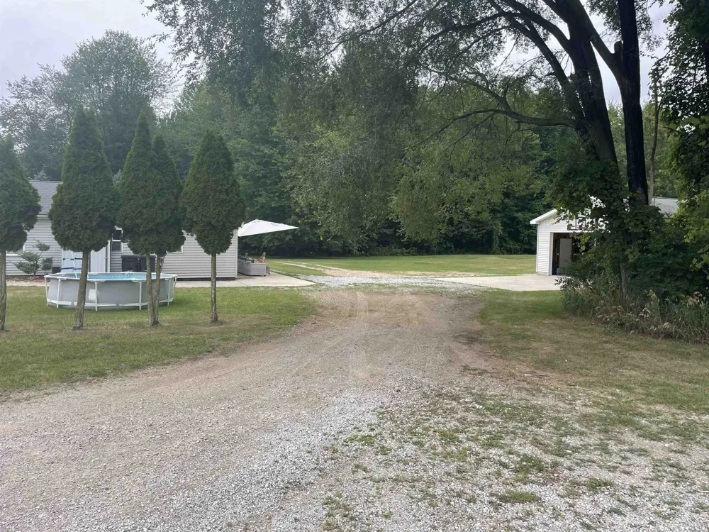 4112 W Sanilac Road Juniata Township, MI 48768