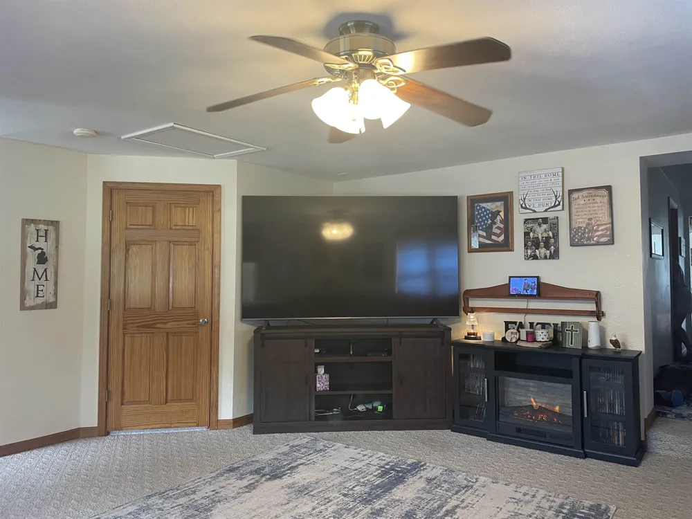 4112 W Sanilac Road Juniata Township, MI 48768