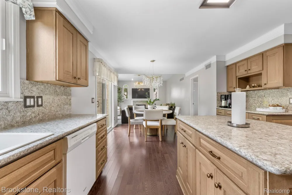 12495 Howland Park Drive Plymouth Charter Township, MI 48170