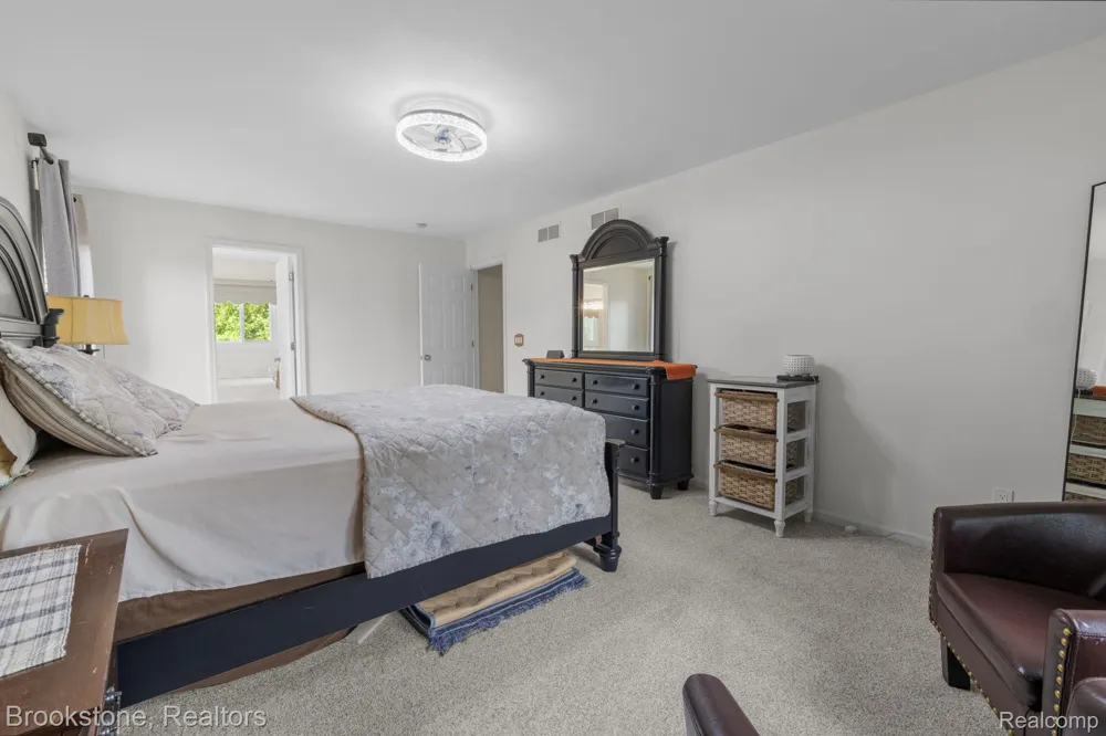 12495 Howland Park Drive Plymouth Charter Township, MI 48170
