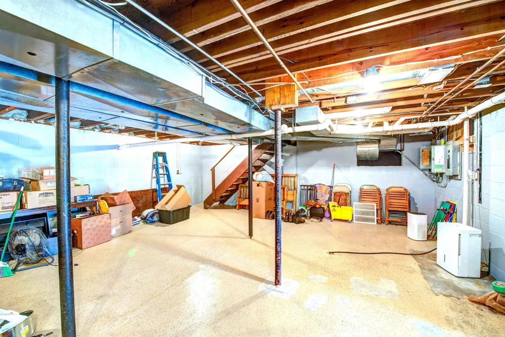 6235 Welch Road Brockway Township, MI 48097