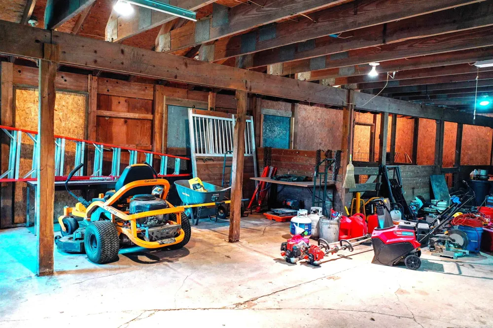 6235 Welch Road Brockway Township, MI 48097