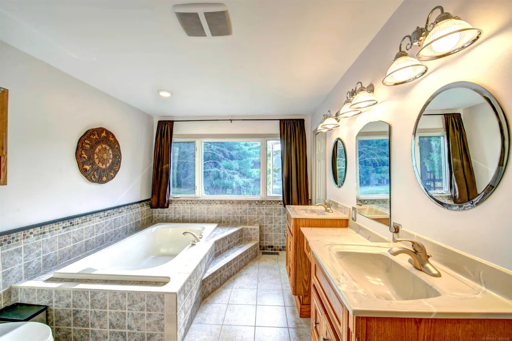 6235 Welch Road Brockway Township, MI 48097