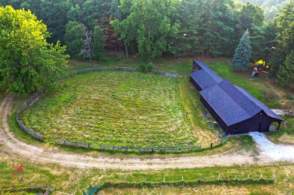 6235 Welch Road Brockway Township, MI 48097