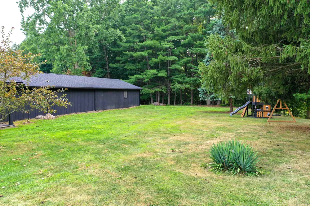 6235 Welch Road Brockway Township, MI 48097