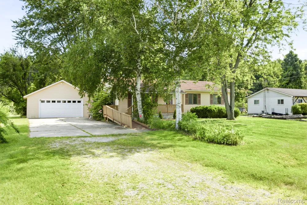 4181 Maes Drive Port Huron Charter Township, MI 48060
