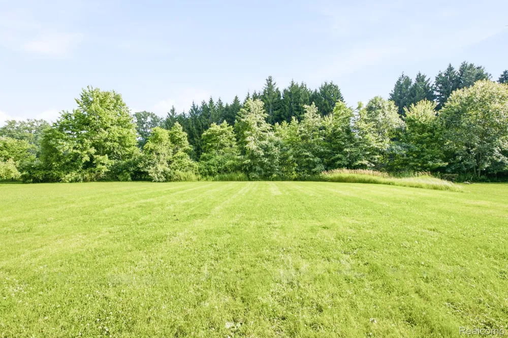 4181 Maes Drive Port Huron Charter Township, MI 48060