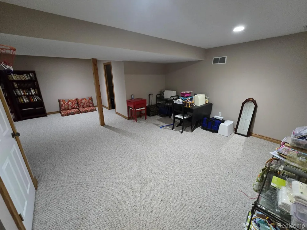 3391 Burwick Drive Port Huron Charter Township, MI 48060