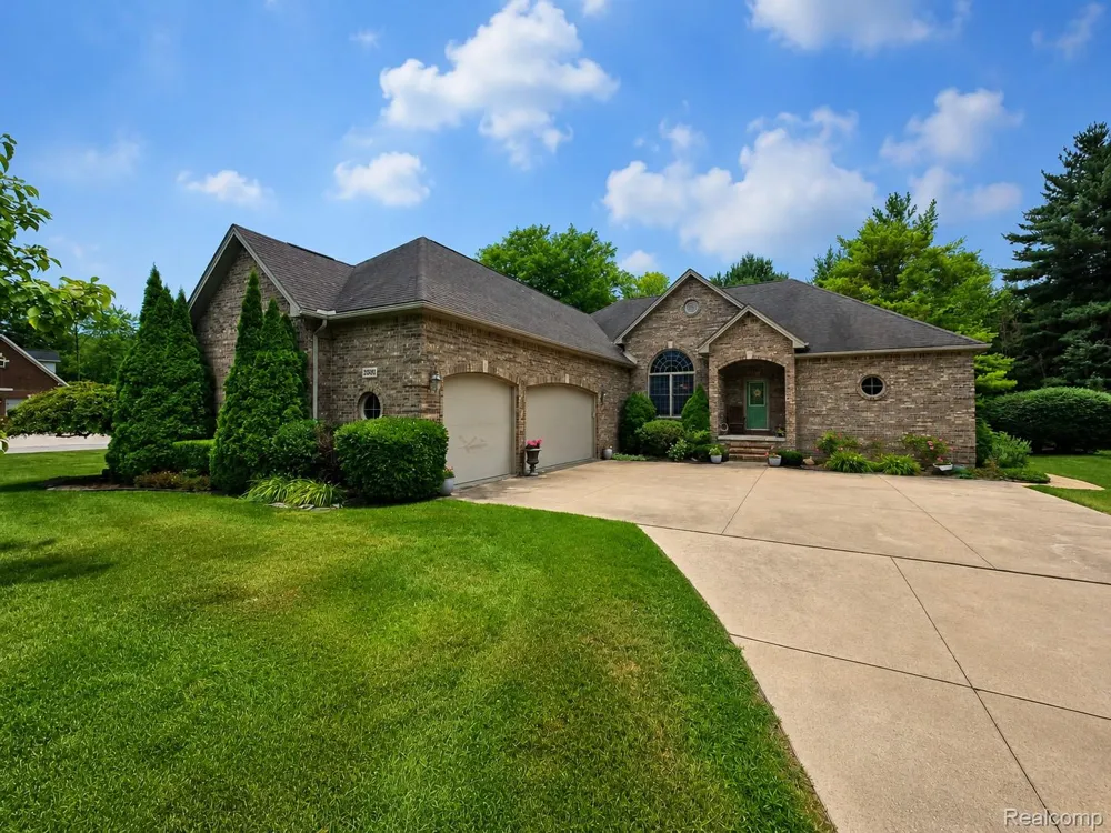 3391 Burwick Drive Port Huron Charter Township, MI 48060