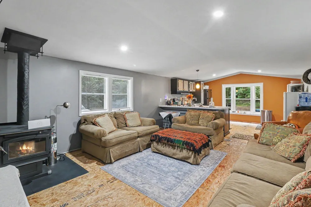 9196 Ruth Drive Colfax Township, MI 49402