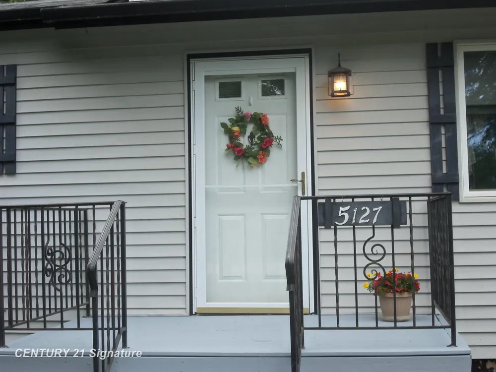 5127 Arbor Lane Genesee Charter Township, MI 48506