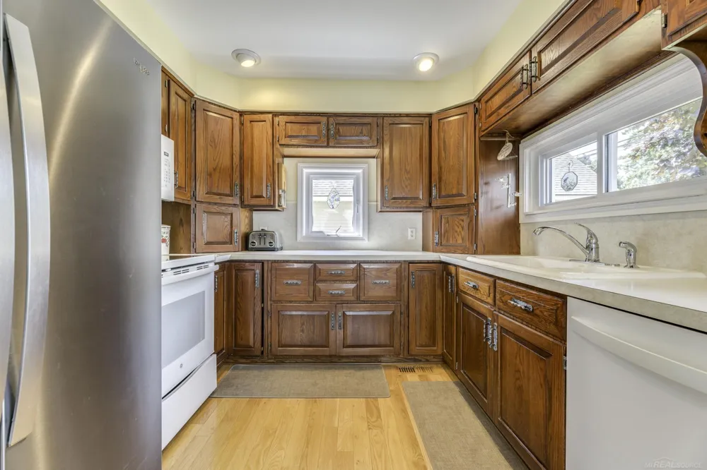 7769 Lakeview Drive Worth Township, MI 48450