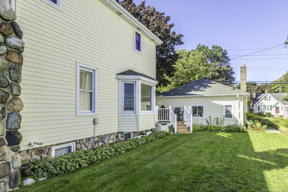 7769 Lakeview Drive Worth Township, MI 48450