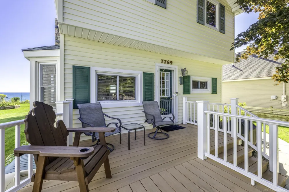 7769 Lakeview Drive Worth Township, MI 48450