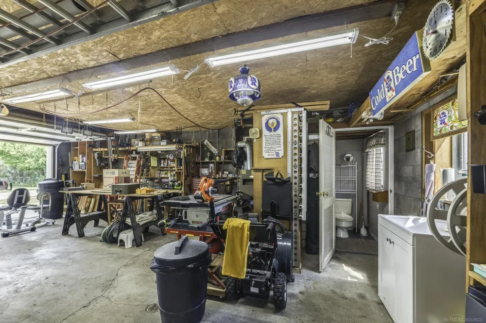 7769 Lakeview Drive Worth Township, MI 48450