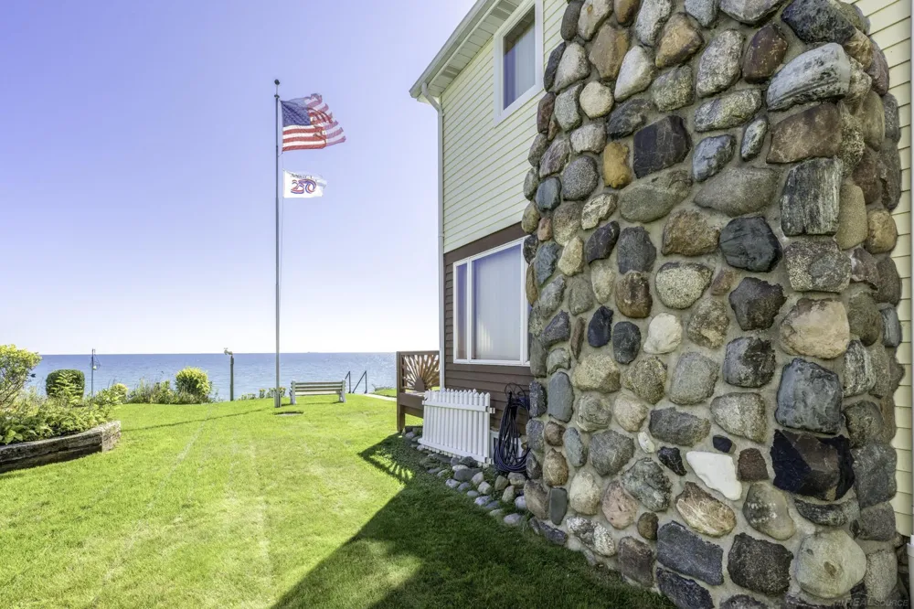7769 Lakeview Drive Worth Township, MI 48450