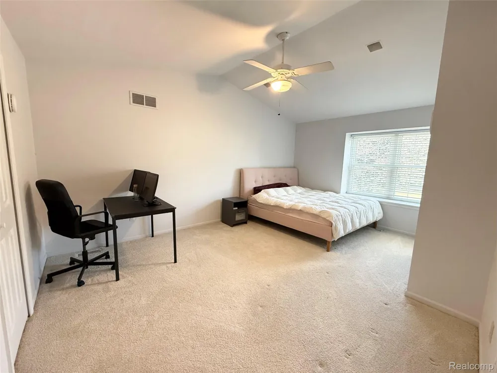 47114 Scarlet Drive S Novi City, MI 48374
