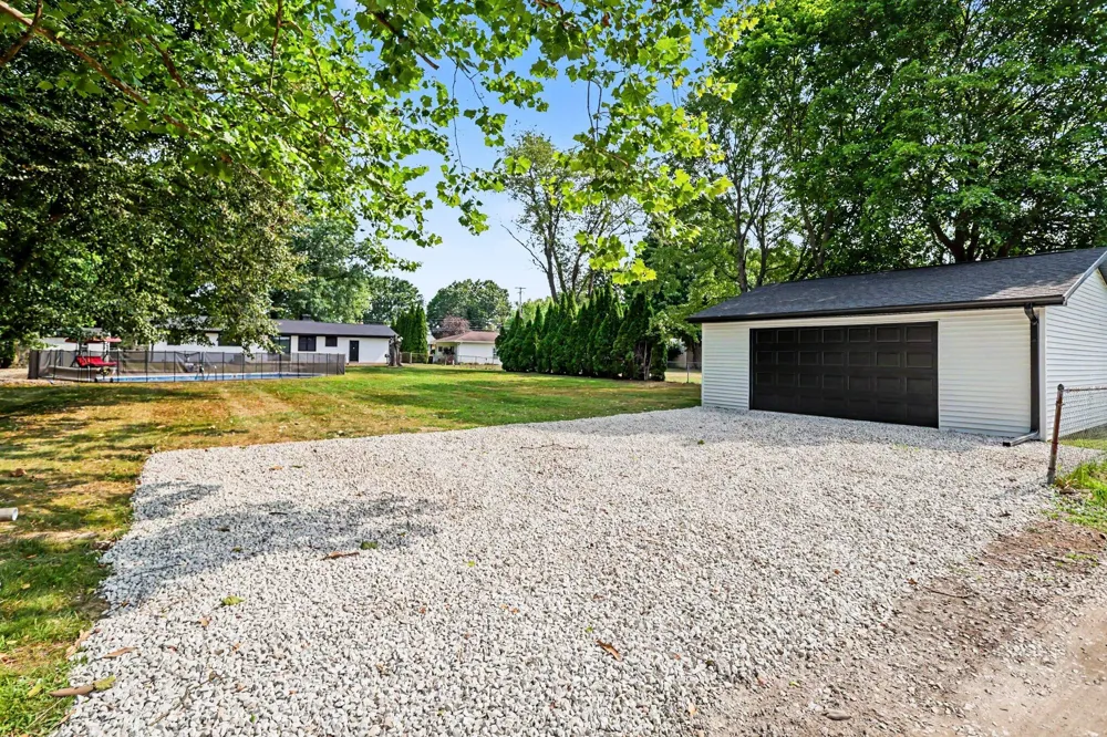 220 Pennbrook Trail Pennfield Charter Township, MI 49017