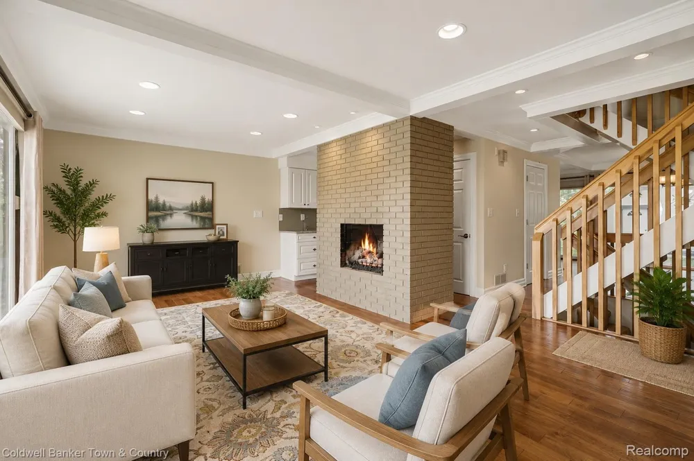 160 E Shore Drive Northfield Township, MI 48189