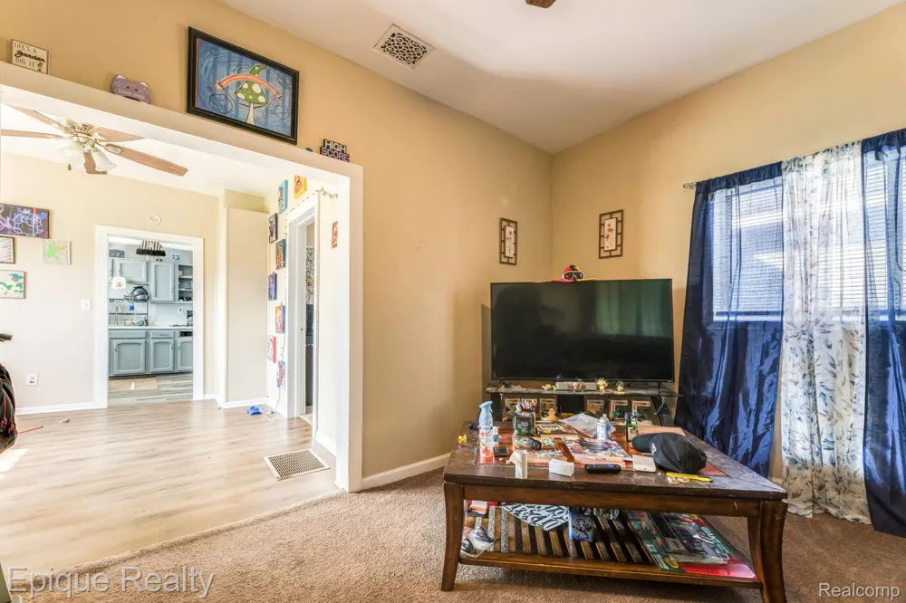 2808 Goulden Street Port Huron City, MI 48060