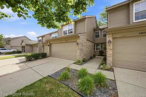 43835 Coachmaker Drive