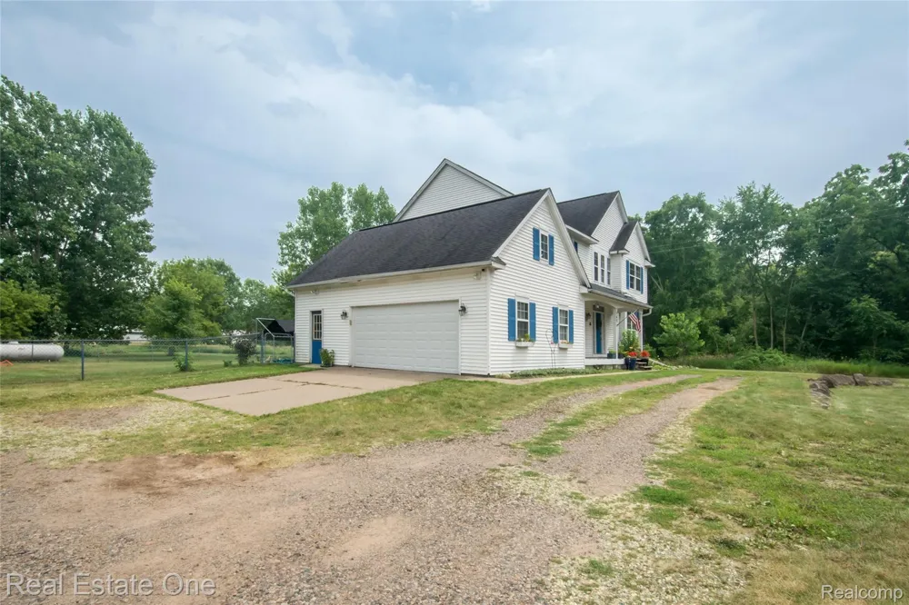 145 S Stockbridge Road White Oak Township, MI 48892