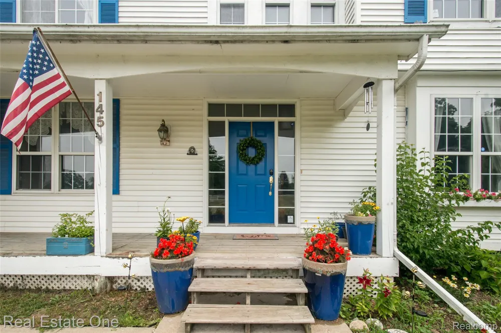 145 S Stockbridge Road White Oak Township, MI 48892