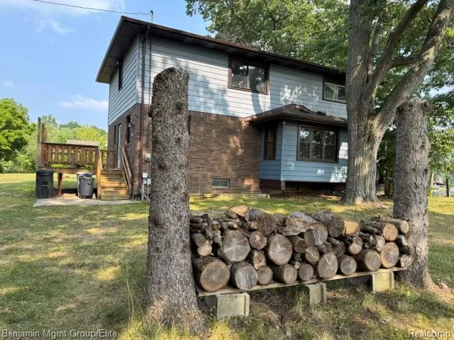 6764 Grand Beach Drive Genoa Township, MI 48114