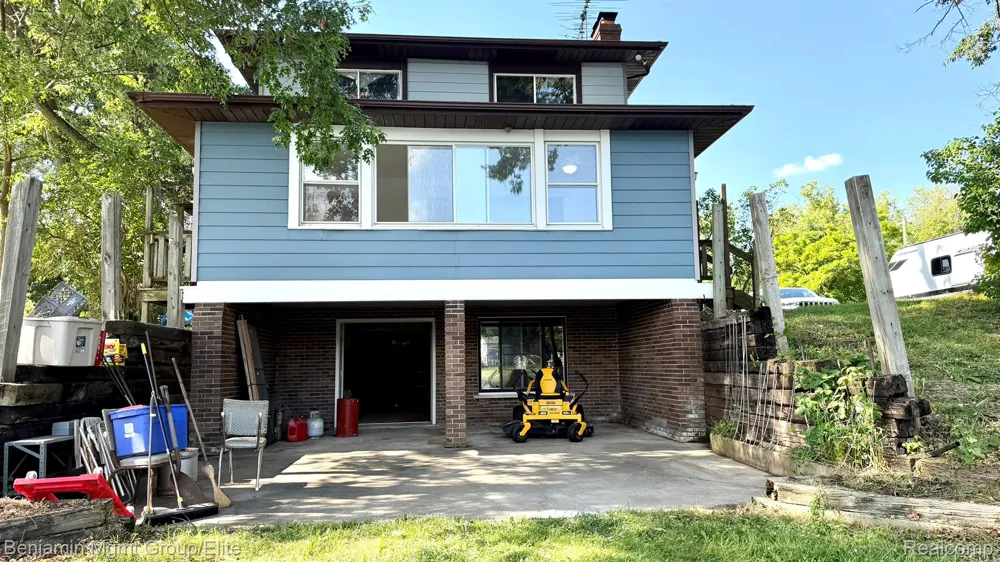 6764 Grand Beach Drive Genoa Township, MI 48114