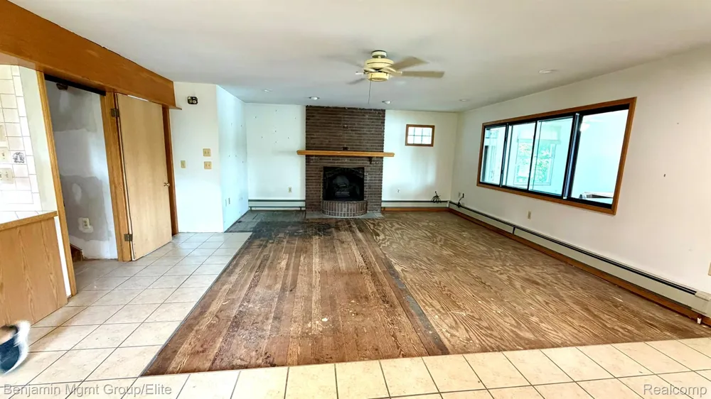 6764 Grand Beach Drive Genoa Township, MI 48114