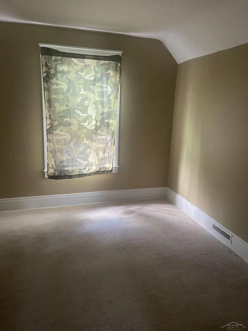 317 Bates Street Saginaw City, MI 48602