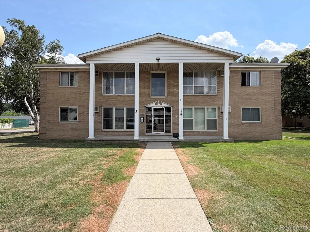 26305 W 7 mile rd Road #201 Redford Charter Township, MI 48240
