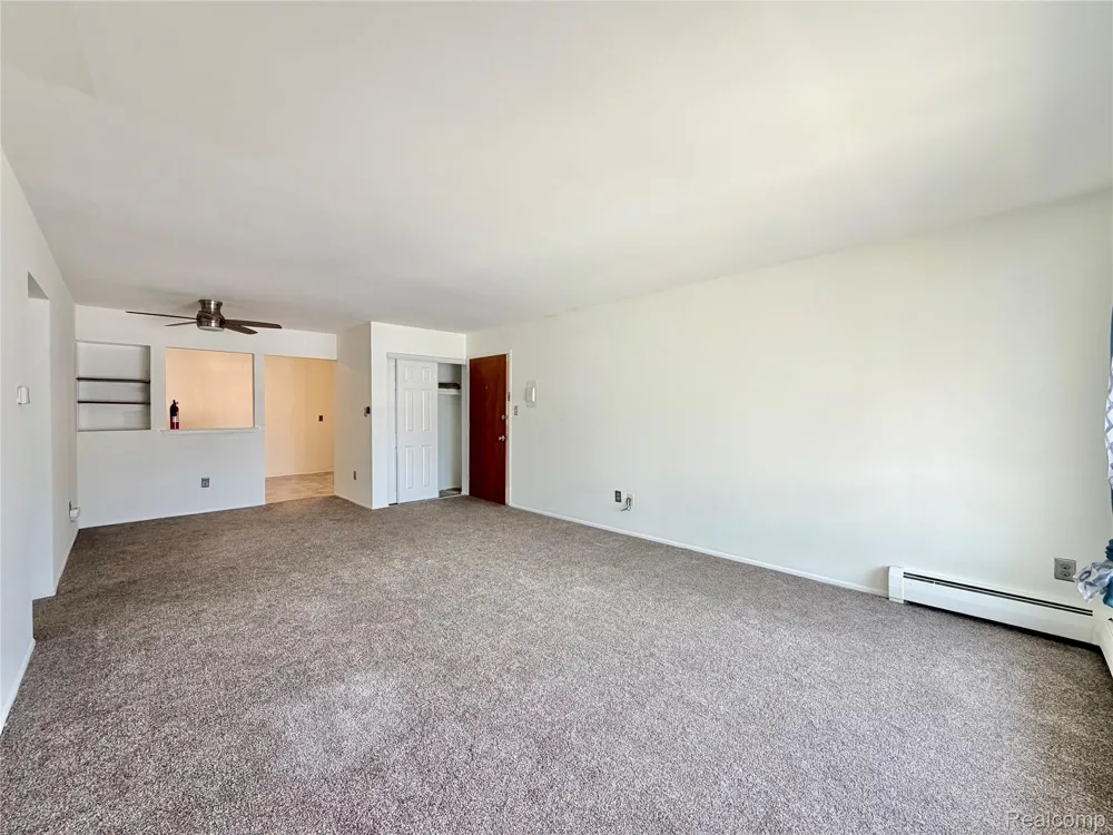 26305 W 7 mile rd Road #201 Redford Charter Township, MI 48240
