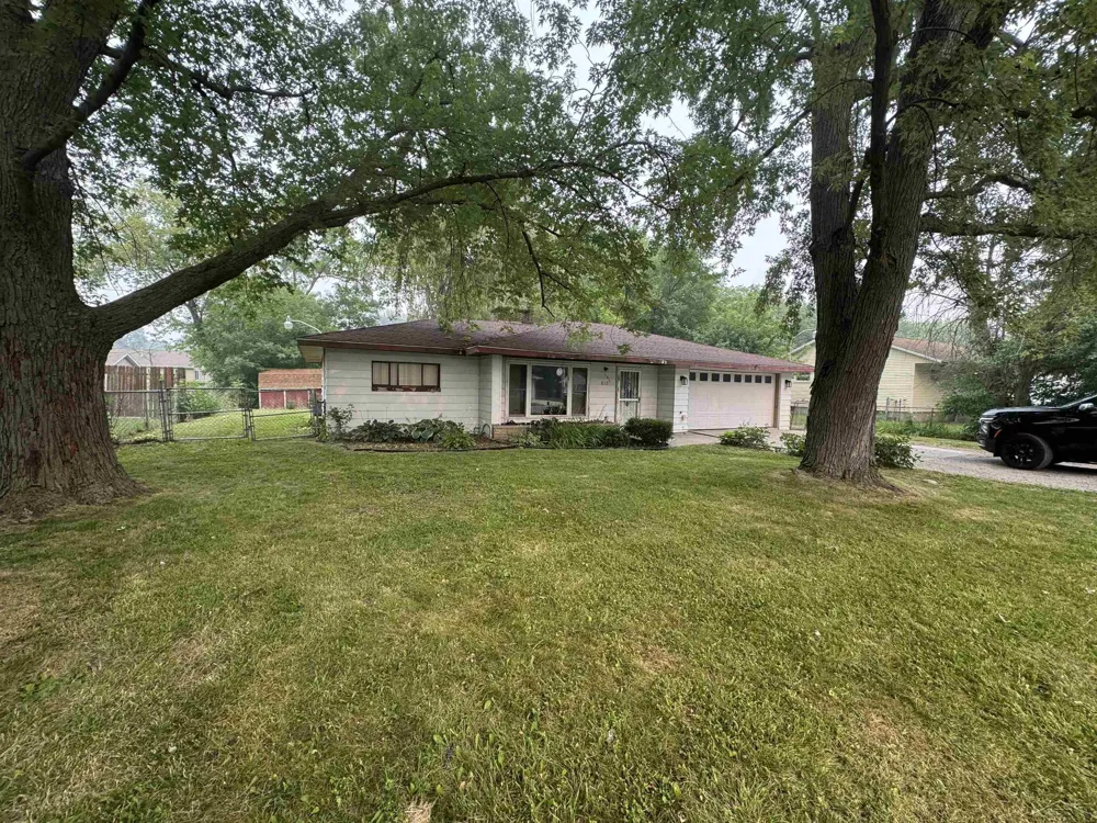 512 S 28th Street Buena Vista Charter Township, MI 48601