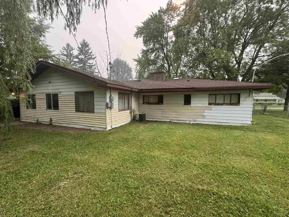 512 S 28th Street Buena Vista Charter Township, MI 48601