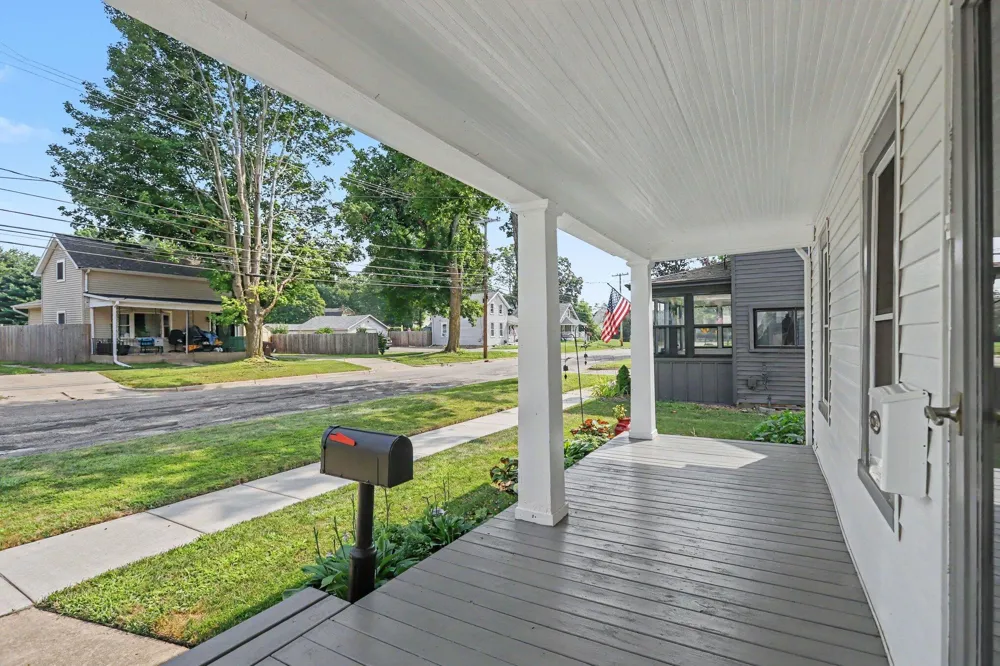 732 E Green Street Marshall City, MI 49068