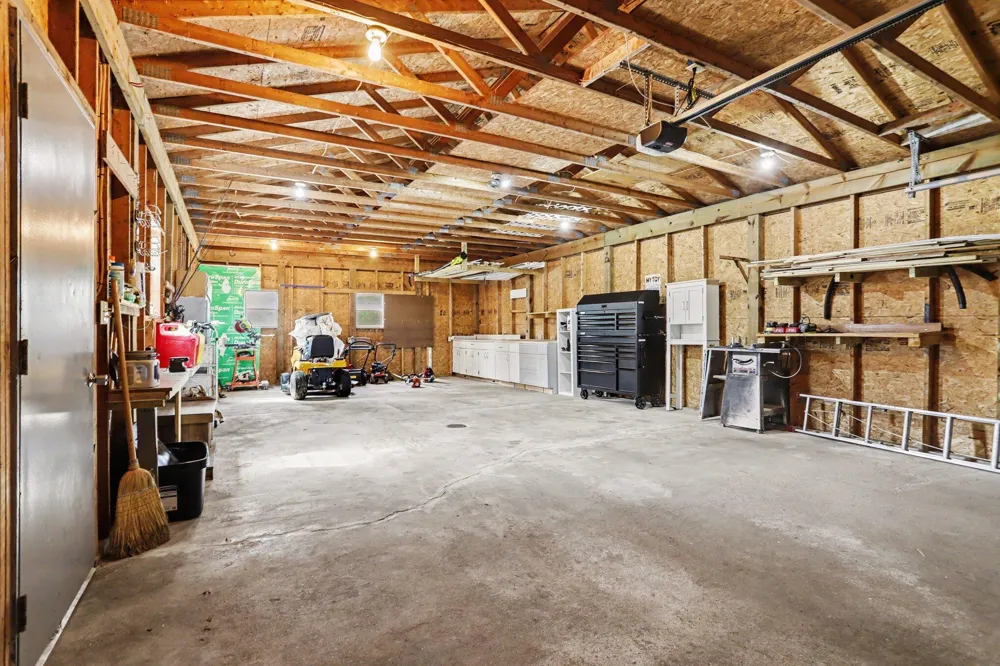 732 E Green Street Marshall City, MI 49068