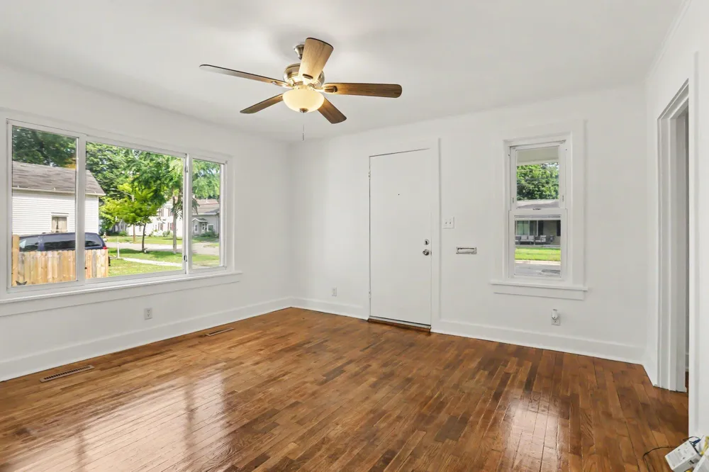 732 E Green Street Marshall City, MI 49068