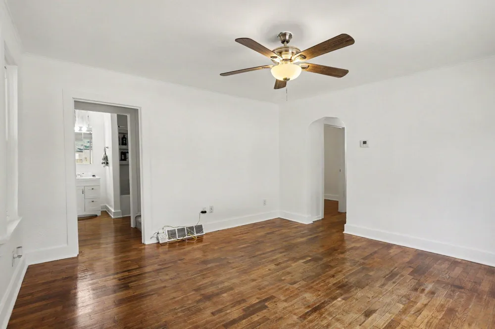 732 E Green Street Marshall City, MI 49068